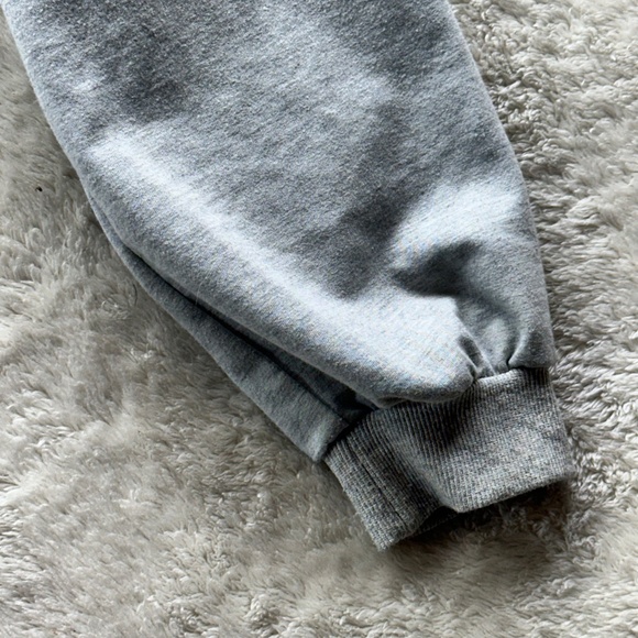 SHEIN Unity 1pc Solid Drop Shoulder Super Crop Hoodie in Gray Size S - Picture 3 of 5